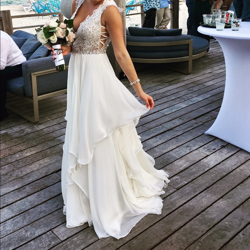 Hayley paige leigh gown 2017 wedding dress
